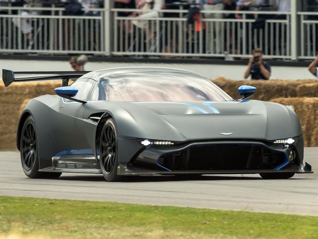 Новый 800-сильный Vulcan - самый удивительный Aston Martin